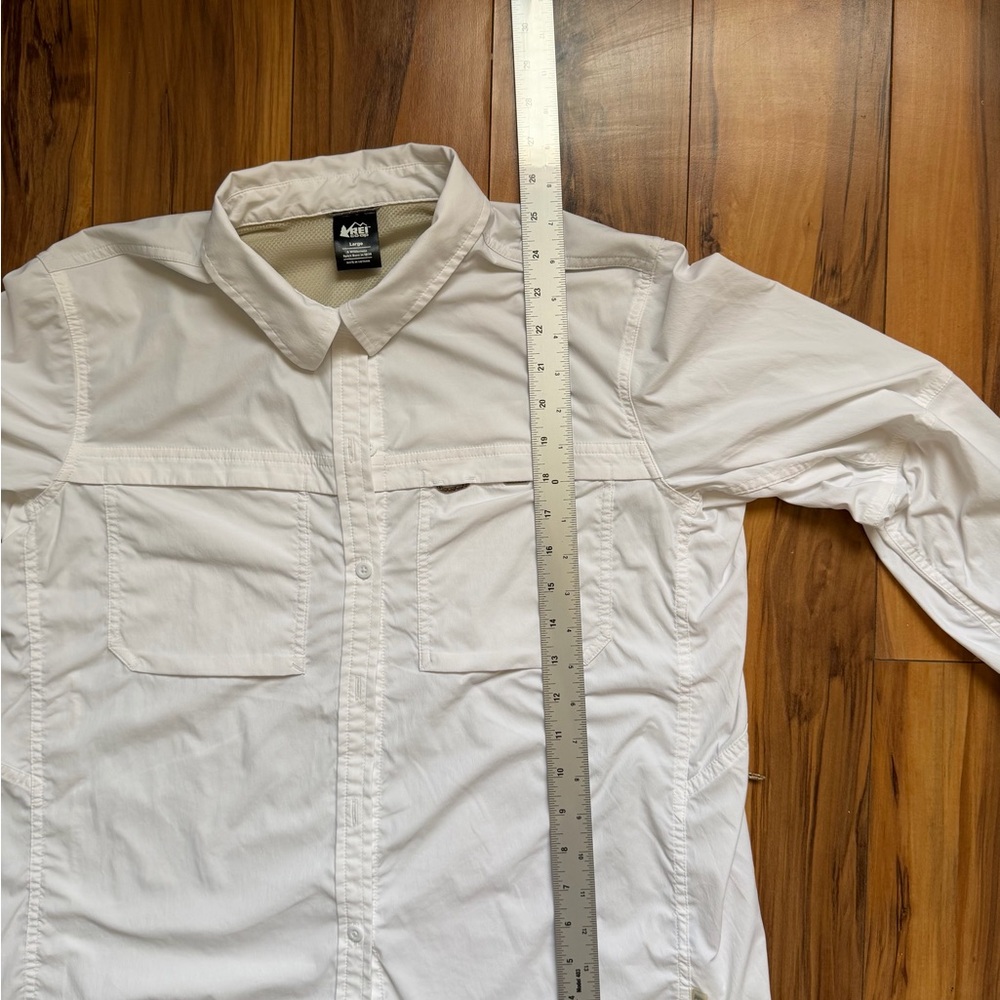 REI White Long-Sleeve unisex Button Front Shirt - Picture 11 of 11